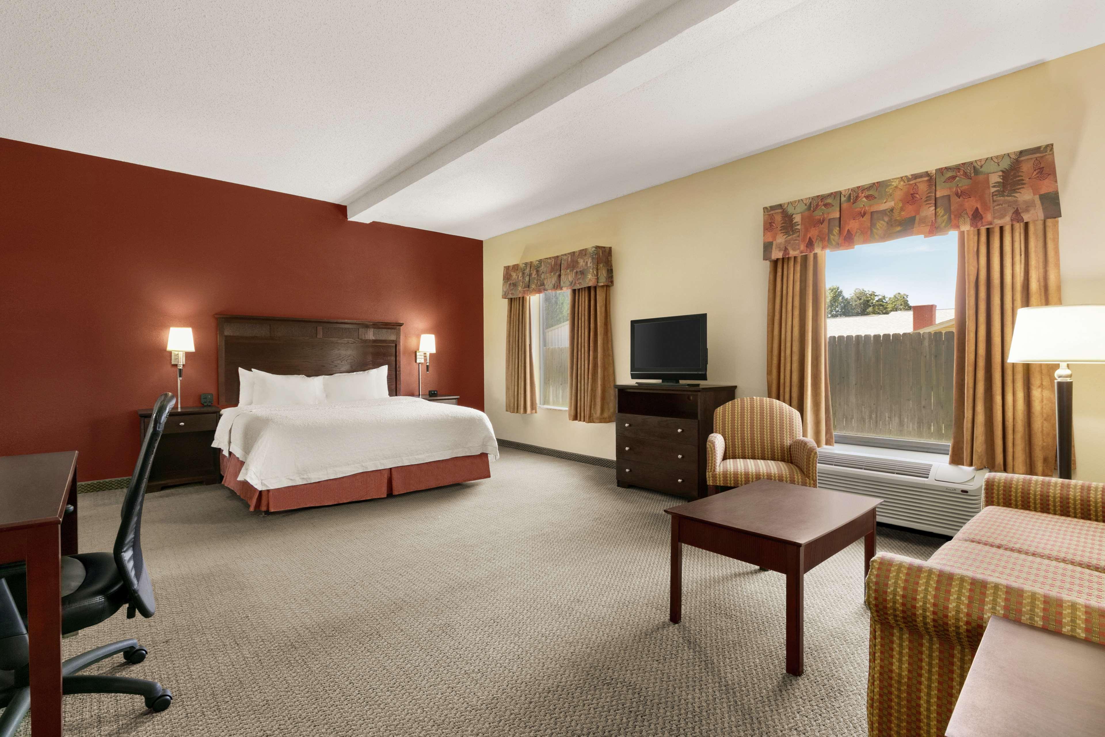 Hotel Hampton & Lawton