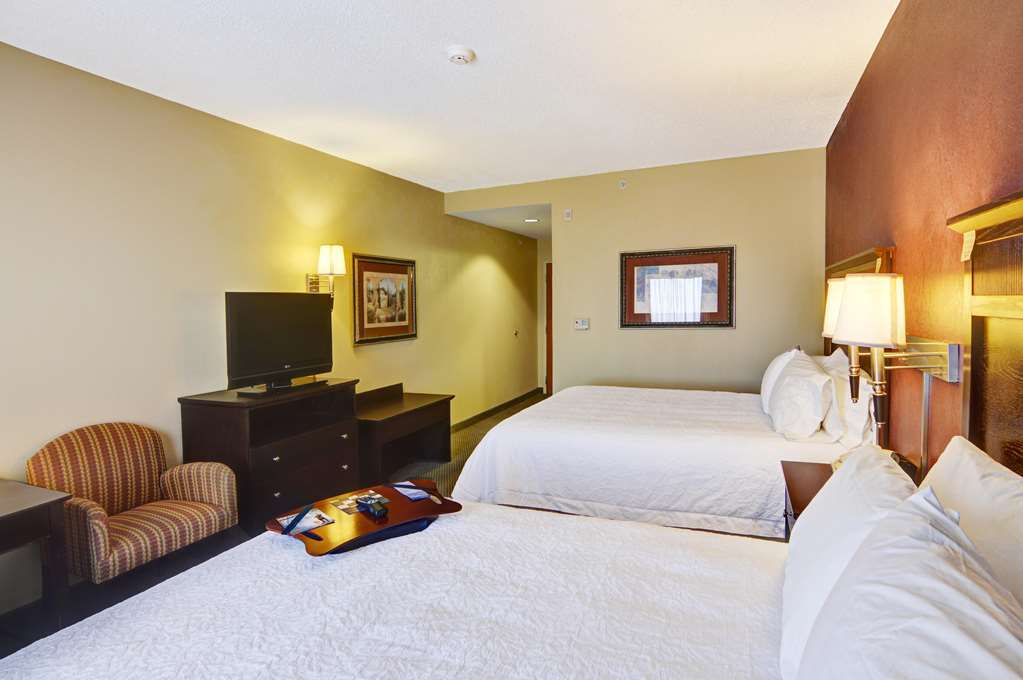 Hotel Hampton &
